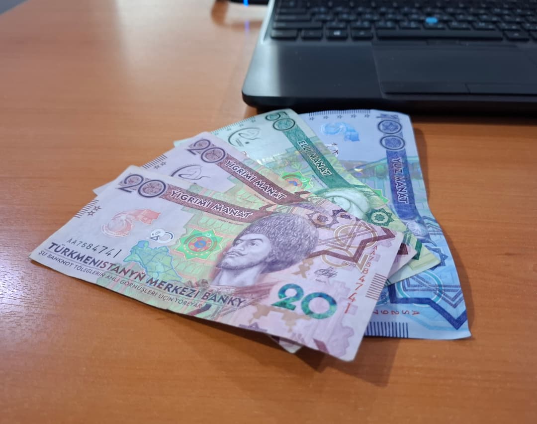 Sizi, hatda, gapçygyňyzy hem gyzyklandyrjak pul barada faktlar