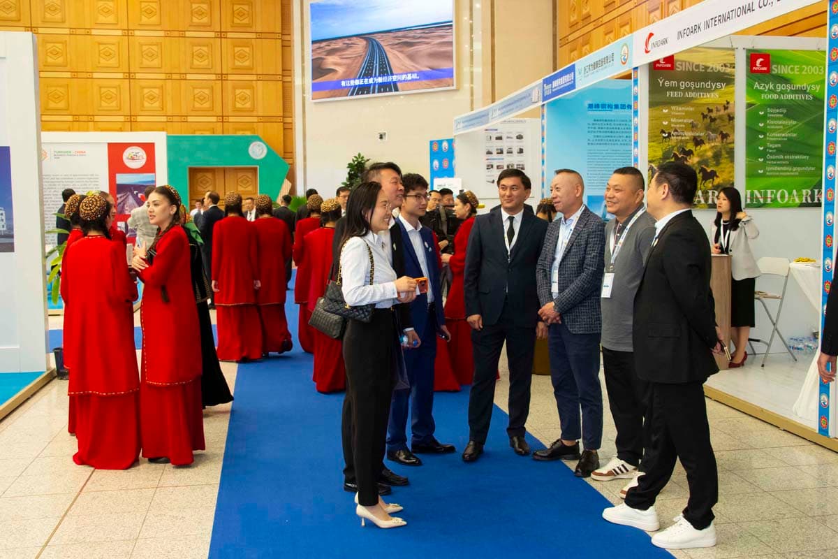 Aşgabatda Türkmen-hytaý işewürler forumy we sergisi - Media 14