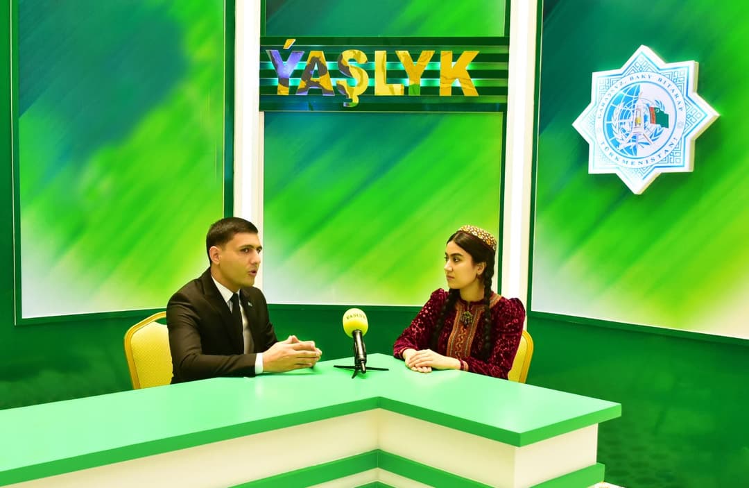 Türkmen žurnalistleri “Serhetsiz Hazar deňzi” bäsleşiginde üstünlik gazandylar