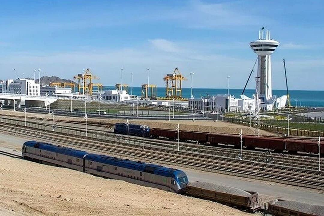 Türkmenistan täze sebitara ulag geçelgesini we Halkara gümrük merkezini döretmegi teklip etdi
