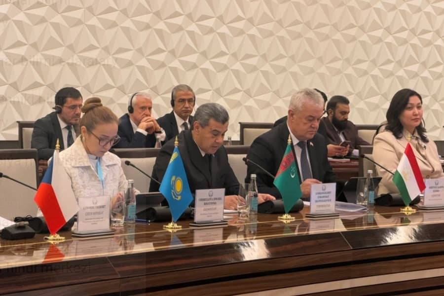 Türkmenistan Merkezi Aziýada bilim diplomatiýasyny we hyzmatdaşlygy ösdürmäge taýýardygyny tassyklady