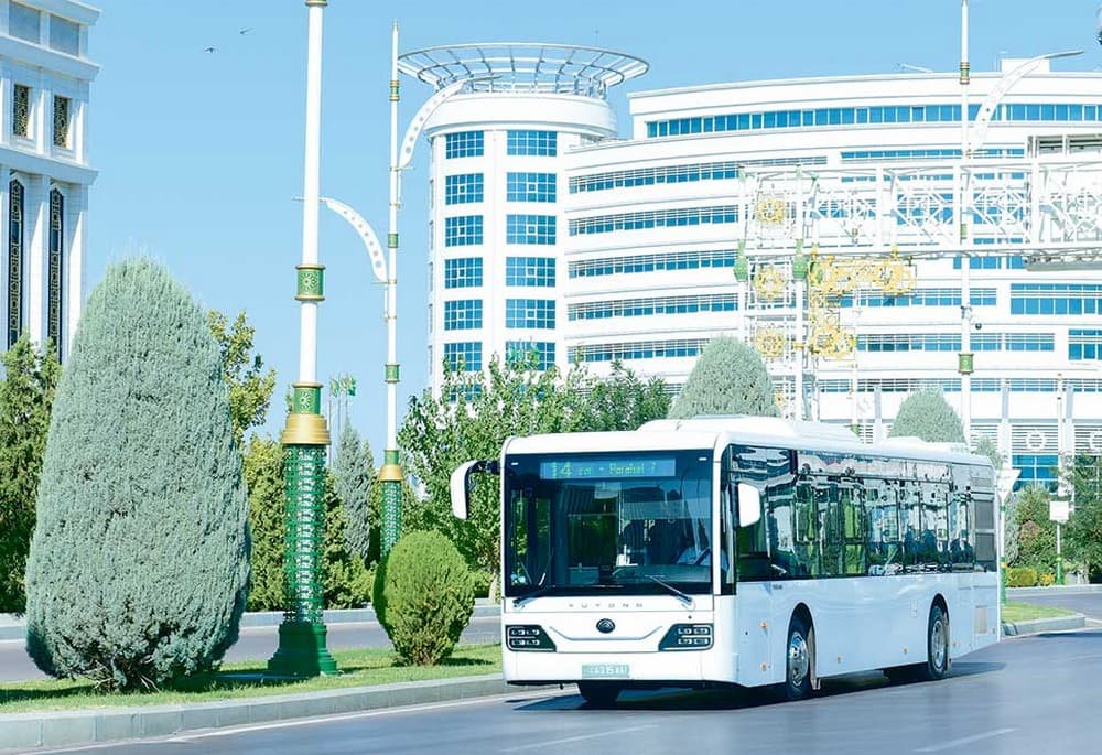 Täze ýyl baýramy mynasybetli awtobus gatnawlarynyň iş tertibi