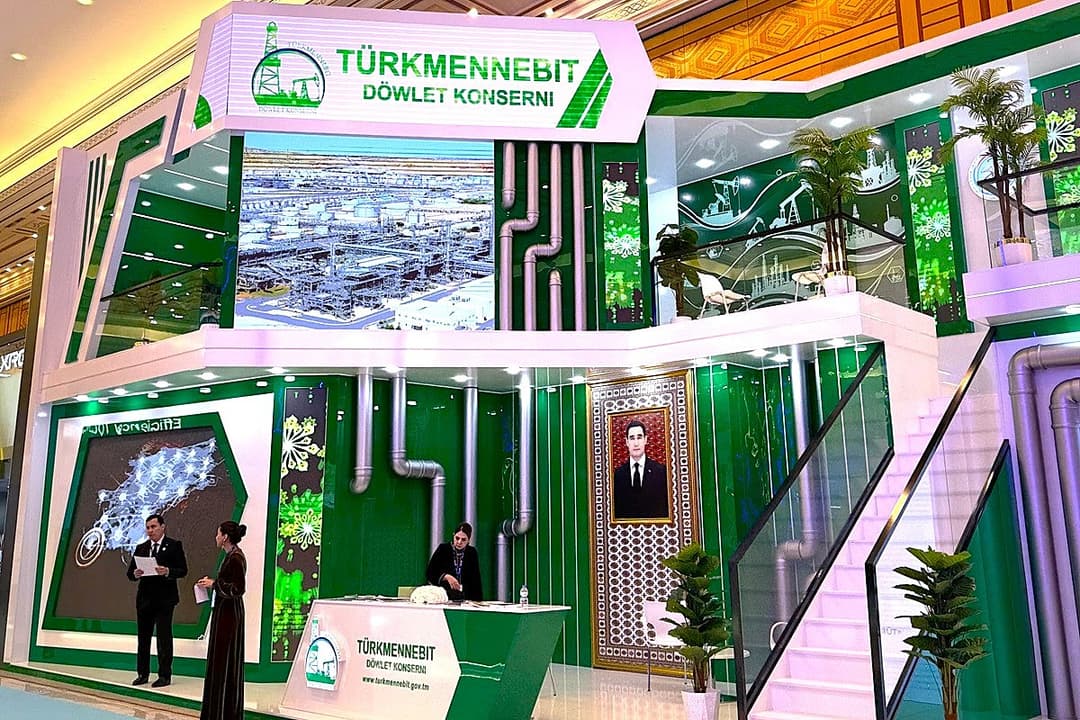 Стенд Государственного концерна «Туркменнебит» представлен на выставке OGT 2026 в Ашхабаде