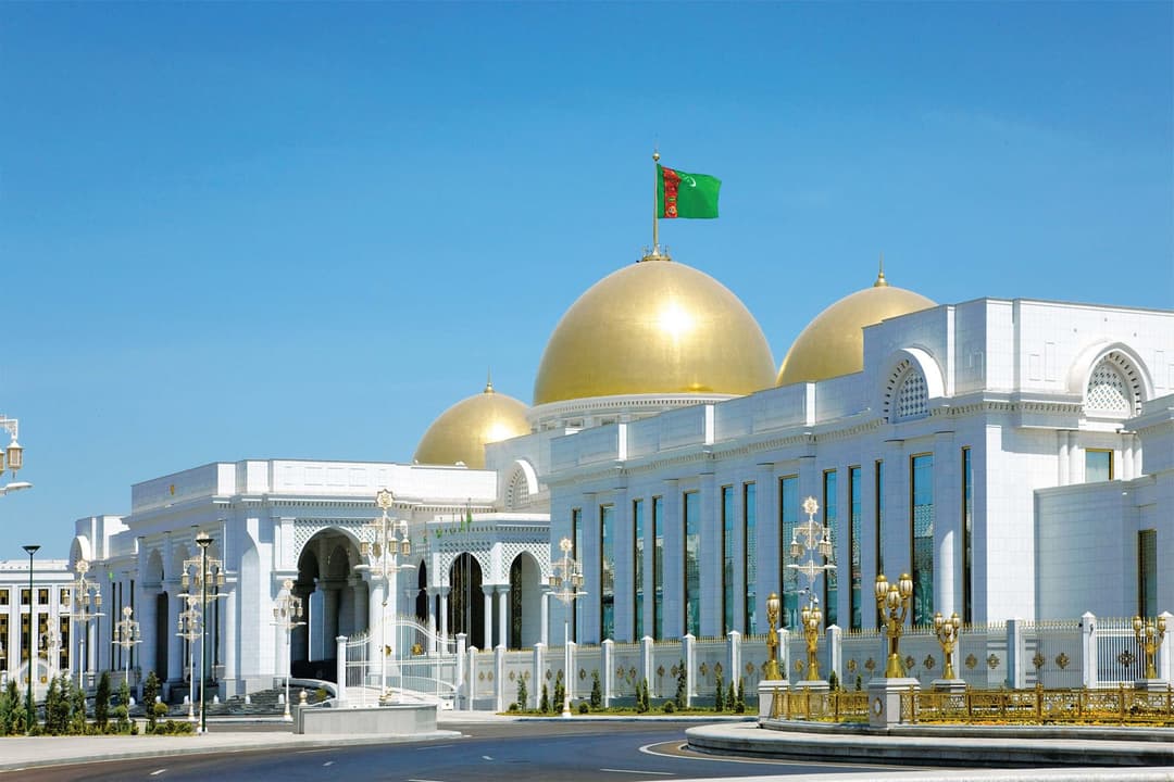 A President of Turkmenistan expresses condolences to India over destruction caused by storms