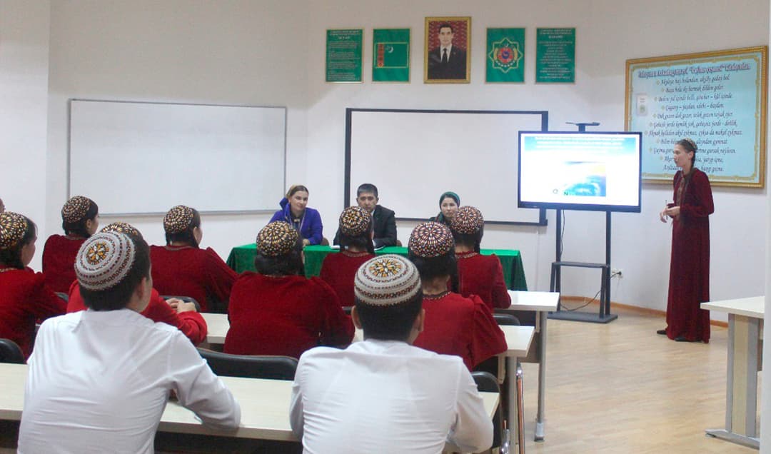 Seminar on ecology and digital technologies held at Turkmen Agricultural Institute